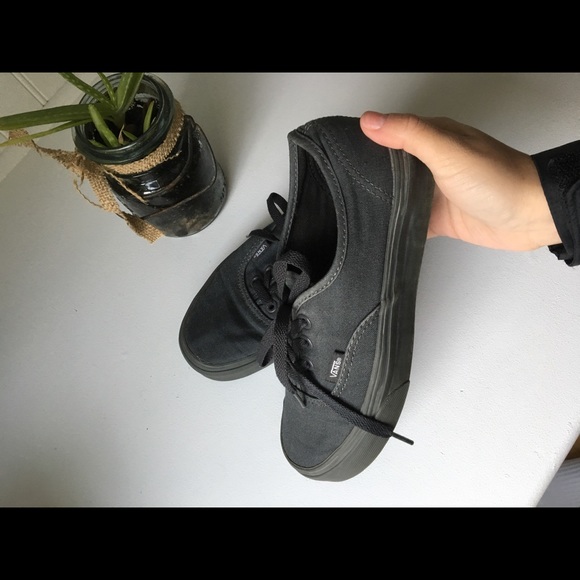 Charcoal gray Vans - Picture 3 of 11